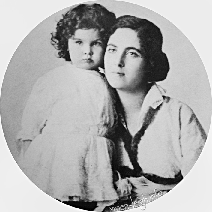 Vivian with her mother, Gertrude, in Calcutta, 1915..jpg